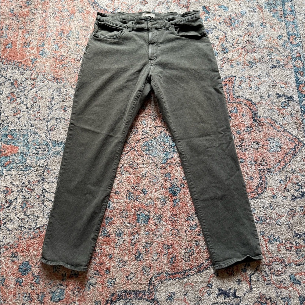 Madewell Slim Straight Pants in Olive